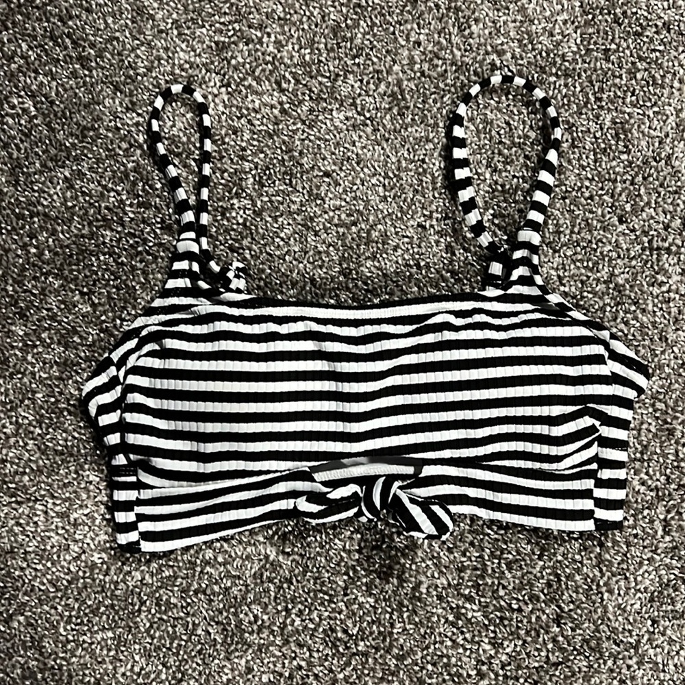 Bathing suit top